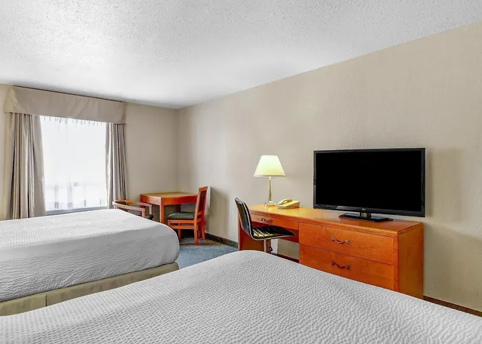 Days Inn By Wyndham Red Deer