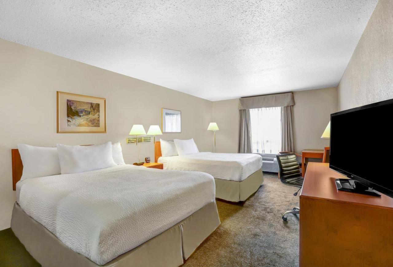 Days By Wyndham 3* Red Deer