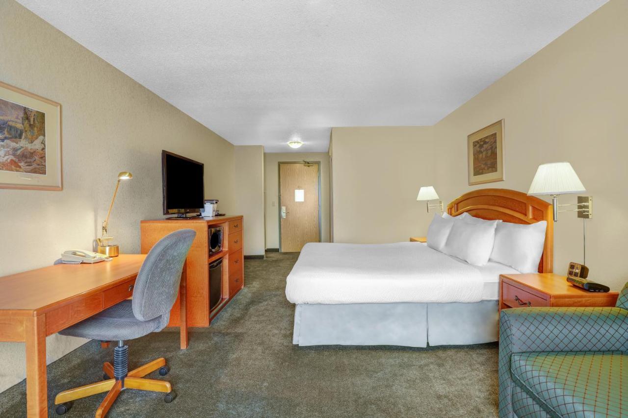 Days By Wyndham 3*